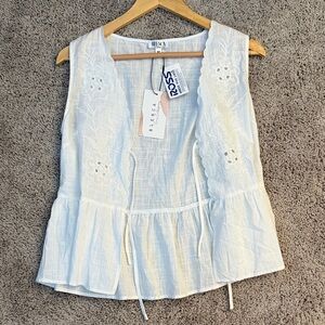 Blenca Ivory Floral Embroidered Top